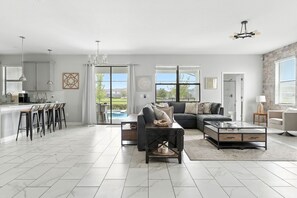 TV, fireplace, offices - Luxury Decor 6BR at Storey Lake sleeps 16 SL2945 (Kissimmee)