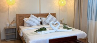 Seafront Sunset Suite, Le Morne Retreat & Terrace