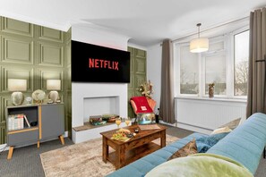 Smart TV, books - Sleeps 6I Free parkingI Fast Wifi. Close to University, Hospital in Colchester (Colchester)