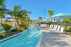 Pool - Luxury Paradise in Orlando Best Location (Orlando)