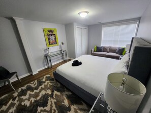 2 chambres, fer et planche à repasser, accès à Internet, literie fournie