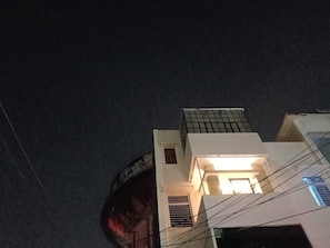 Exterior - Urban Lake Stay (Varanasi)