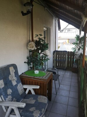 Terrace/patio - 3-room 95sqm holiday apartment Casa Antico 2 (Steinheim an der Murr)