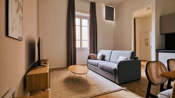 One Bedroom Apartment with Sofa Bed | Wohnbereich