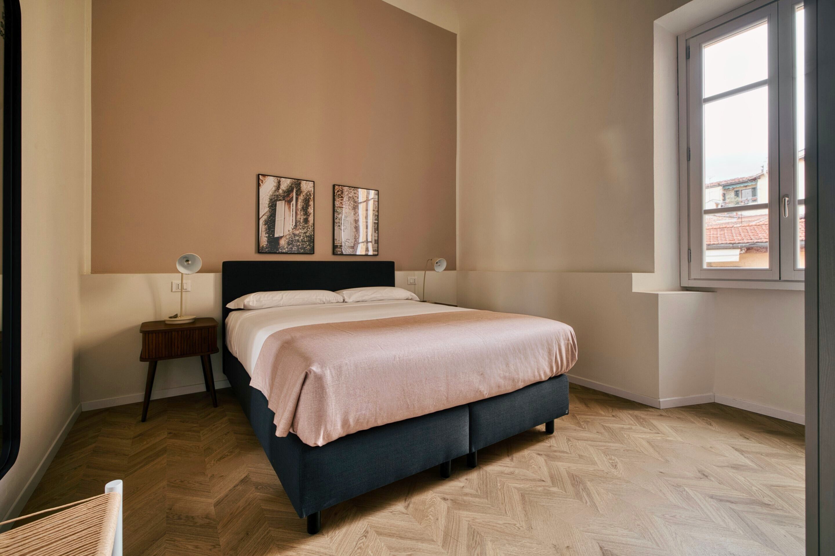 One Bedroom Apartment with Sofa Bed