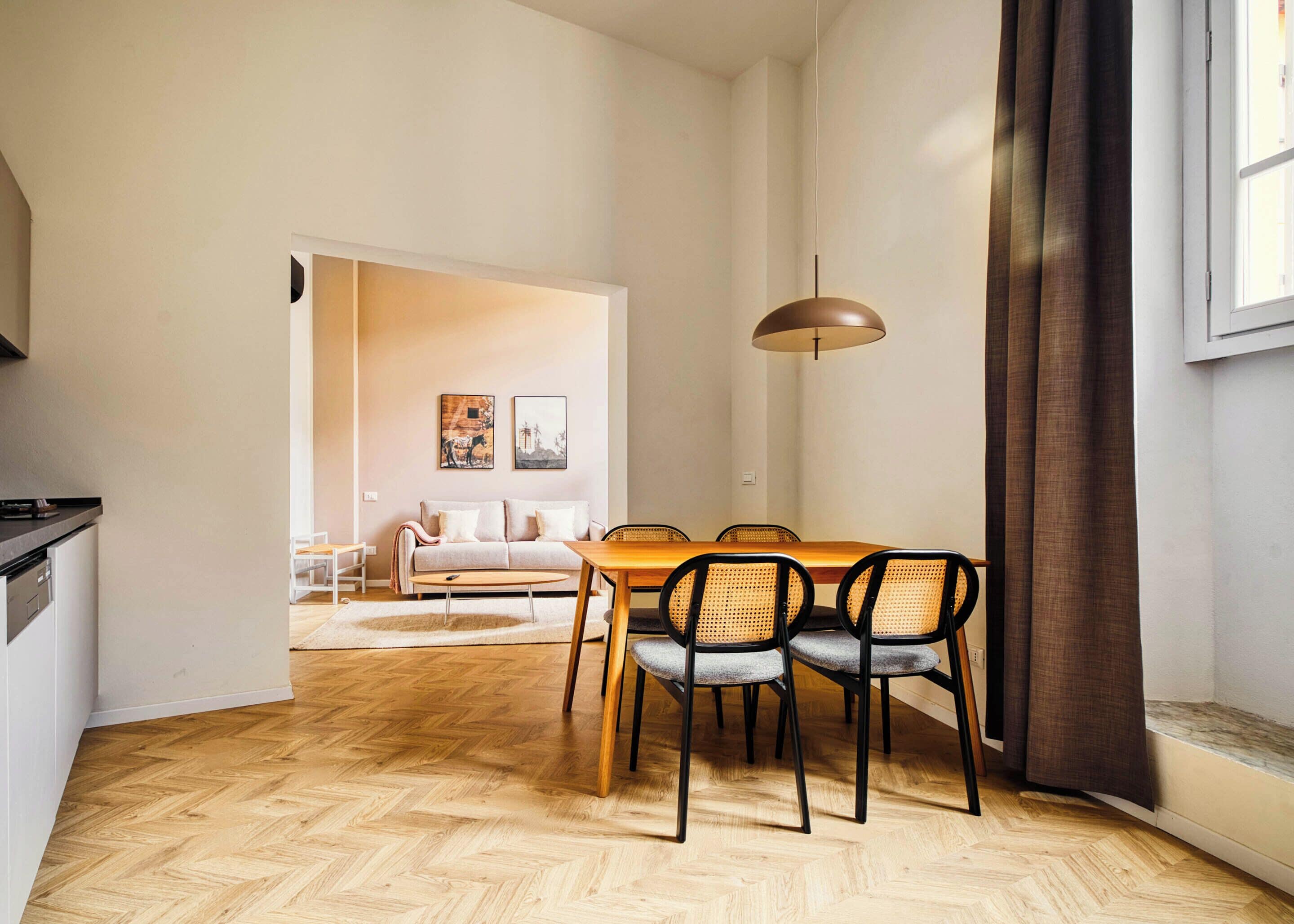 Interior One Bedroom Apt with Sofa Bed | Eget kjøkken