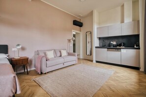 Monolocale con divano letto | Cucina privata