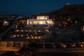 Exterior - Villa Paschalia,Sea View, Pool, Gym, Sleeps 10 (Δημοτική Κοινότητα Μυκονίων)