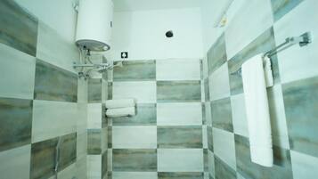 Rom – deluxe | Bad