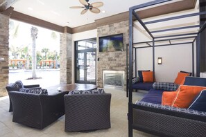 Terrace/patio - Chic Family Home, Mario Bros, Harry Potter & Pool (Four Corners)