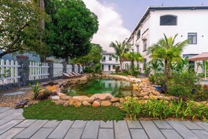 Front of property - Sol Flow Retreat (Ninh Bình)