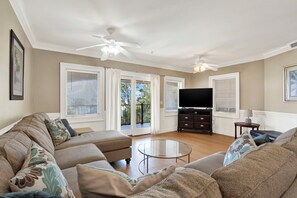 Smart TV - Coastal Retreat on Tybee Island – Steps to the Beach (Tybee Island)