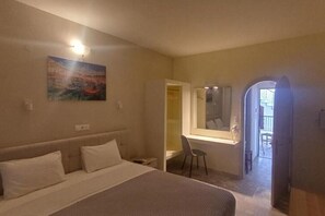 2 bedrooms, iron/ironing board - villa kavourakia Apartment - Sea View (4CRX+VJ Skiathos, Greece)