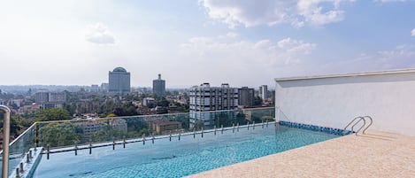 屋外プール、温水プール