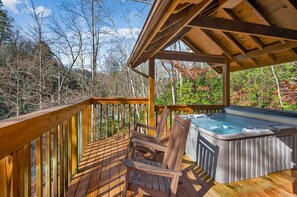 Outdoor spa tub - Hot Tub  Location  Cozy Studio Log Cabin Fireplace (Gatlinburg)