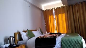 Classic Double Room, Mountain View