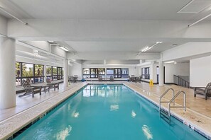 Indoor pool - Palms 514- Beachfront condo  2 2  5th floor  BEACH FRONT  sleeps 8 (Orange Beach)