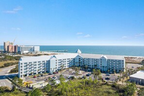 Exterior - Grand Caribbean 111- ground level by pool (Orange Beach)