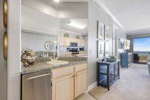Fridge, microwave, oven, stovetop - Grand Pointe 313- gulf front  3 bedrooms  3 5 baths  3rd floor  HUGE balcony (Orange Beach)