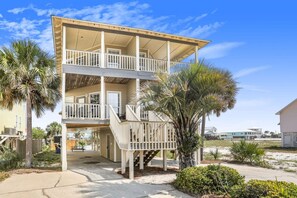 Exterior - Camp David  4 4  pool  beach views  sleeps 16 (Gulf Shores)