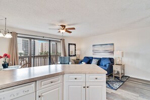 Interior - Lei Lani 218  Best of Beach   Bay (Orange Beach)