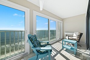 Interior - Edgewater 82- floor to ceiling glass doors  2 bedrooms  low density complex (Gulf Shores)