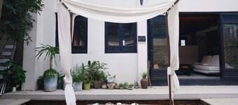 Sanfuyizhai Homestay