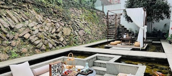 Sanfuyizhai Homestay
