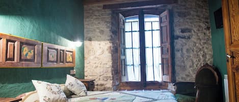 Cottage Familial, 4 chambres, fumeur, animaux de compagnie acceptés