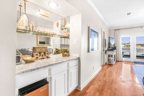 Interior - Dolphin Harbor 1B  Bay   beach access  Sleeps 10  Three bedrooms  3 baths (Orange Beach)