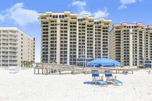 Beach - Phoenix I 1112-11th floor  splash pad  beachfront  2 bedrooms  2 baths (Orange Beach)