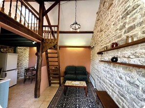 Living area - Tranquility Studio (Thorey-sous-Charny)