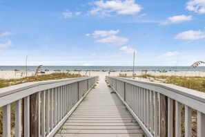 Beach - Spanish Key 504  next to Flora-Bama  Sleeps 8  three bedrooms (Pensacola)