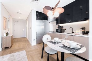 House - Stayshort - Stunning Studio in Business Bay That Sleeps 2 (Dubai)