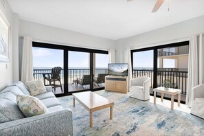 TV, DVD player, offices - Palms 404- 4th Floor  Corner-unit  Beachfront  3 BEDROOMS  3 baths  sleeps 8 (Orange Beach)