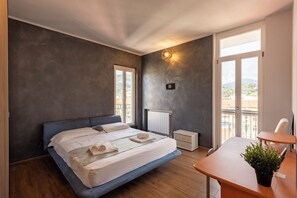 Family Apartment, Multiple Bedrooms (Bellissimo Appartamento Vicino al) | 2 bedrooms, iron/ironing board, WiFi, bed sheets - Bellissimo Appartamento Vicino al Centro (Sestri Levante)