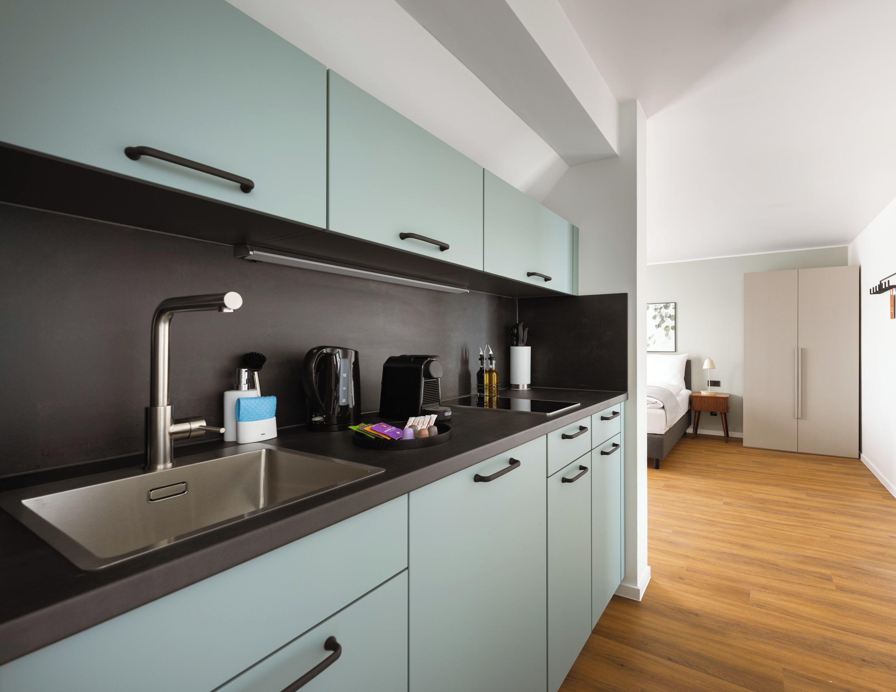 Suite Comfort, terrazzo | Cucina privata | Macchina per caffè espresso, bollitore elettrico