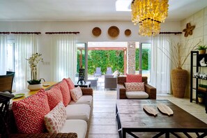 Interior - ®2BR{Beach~Spot} @Terrenas+Jaccuzi+Walk~to~Beach (El Limón)