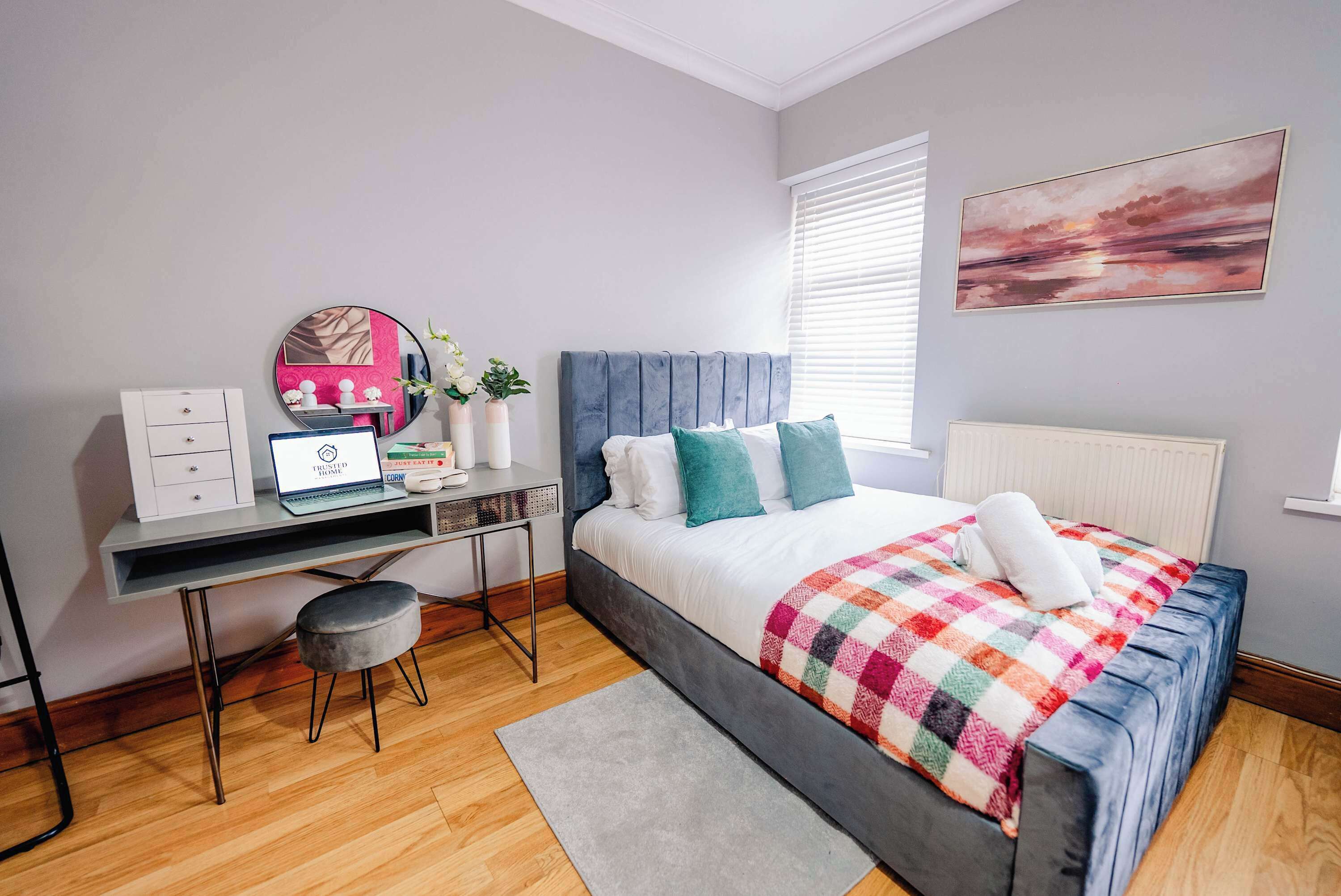 3 bedrooms, desk, iron/ironing board, WiFi