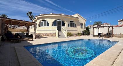 Casa Noel Detached Villa with Pool & BBQ