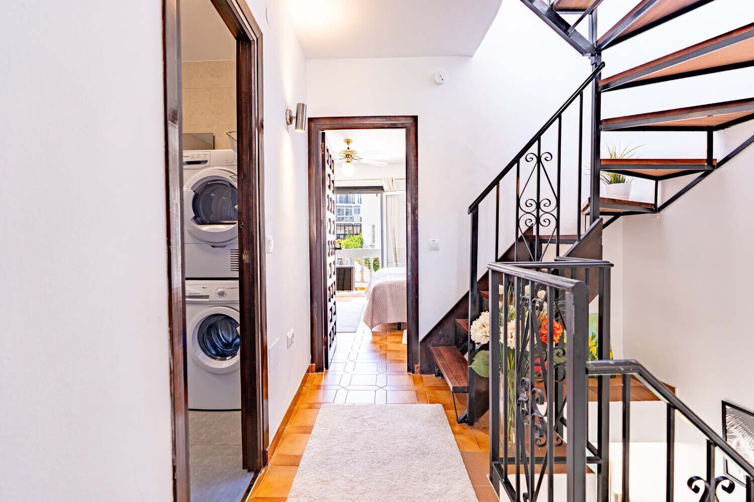 Perincian bahagian dalam