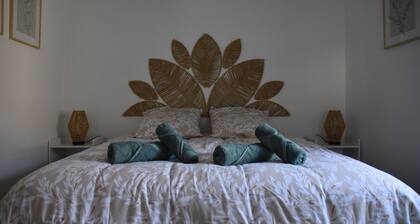 Charming village house ideally located in Saint Priest sous Aixe.