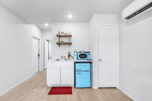 Interior - Relaxing Canyon Lake Apartment | Private Hot Tub & Scenic Hill Country Views (Canyon Lake)