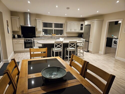 Mitchelstown  - Spacious 4 Bed/2 Ens. Bungalow Close to all Amenities