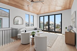 Smart TV - Coastal Lifestyle Magazine - Sand + Sky - Adjacent to Luxury Resort Pool! (Santa Rosa Beach)