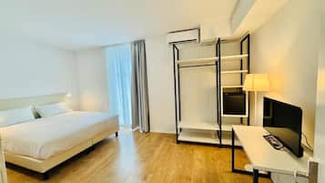 In-room safe, blackout drapes, soundproofing, iron/ironing board