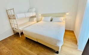 In-room safe, blackout drapes, soundproofing, iron/ironing board - HOTEL PEX VERONA (Verona)