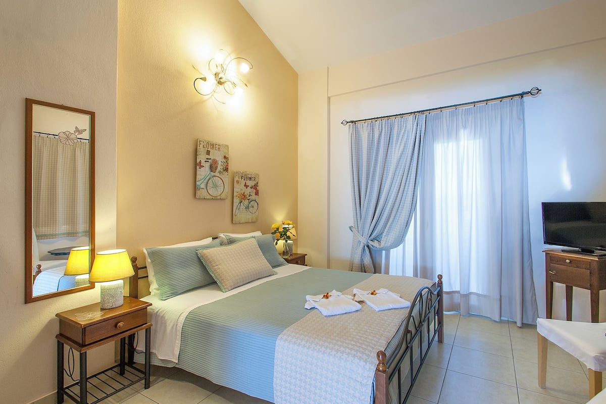 Deluxe Triple Room Maisonette