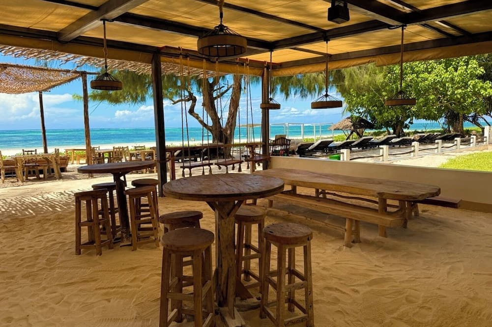 Galu Ecolodge
