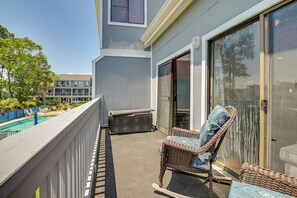 Interior - Pool Access & Near Beach! Golf Colony Resort Condo (Surfside Beach)